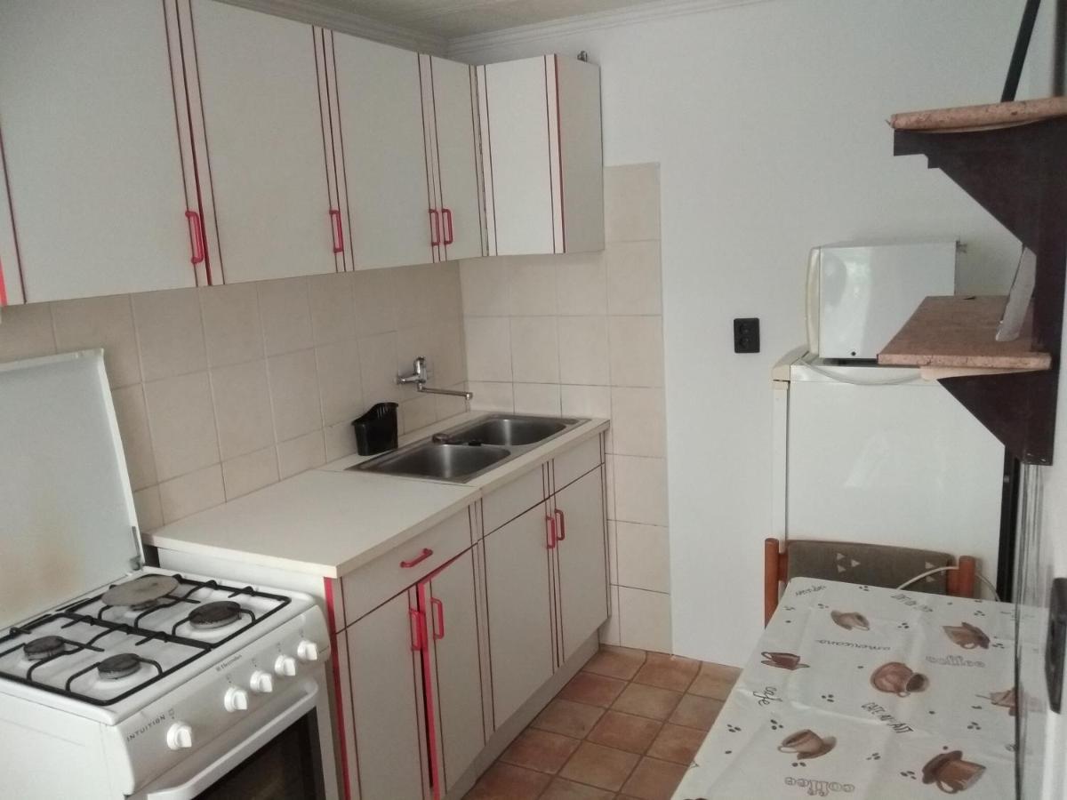 Amira Apartman 巴拉通雷勒 外观 照片
